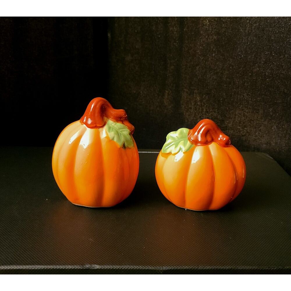 Vintage pumpkin salt and pepper shakers
